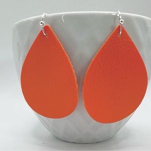 🧡🎃Halloween orange teardrop earrings, lightweight, handmade, vegan leather.